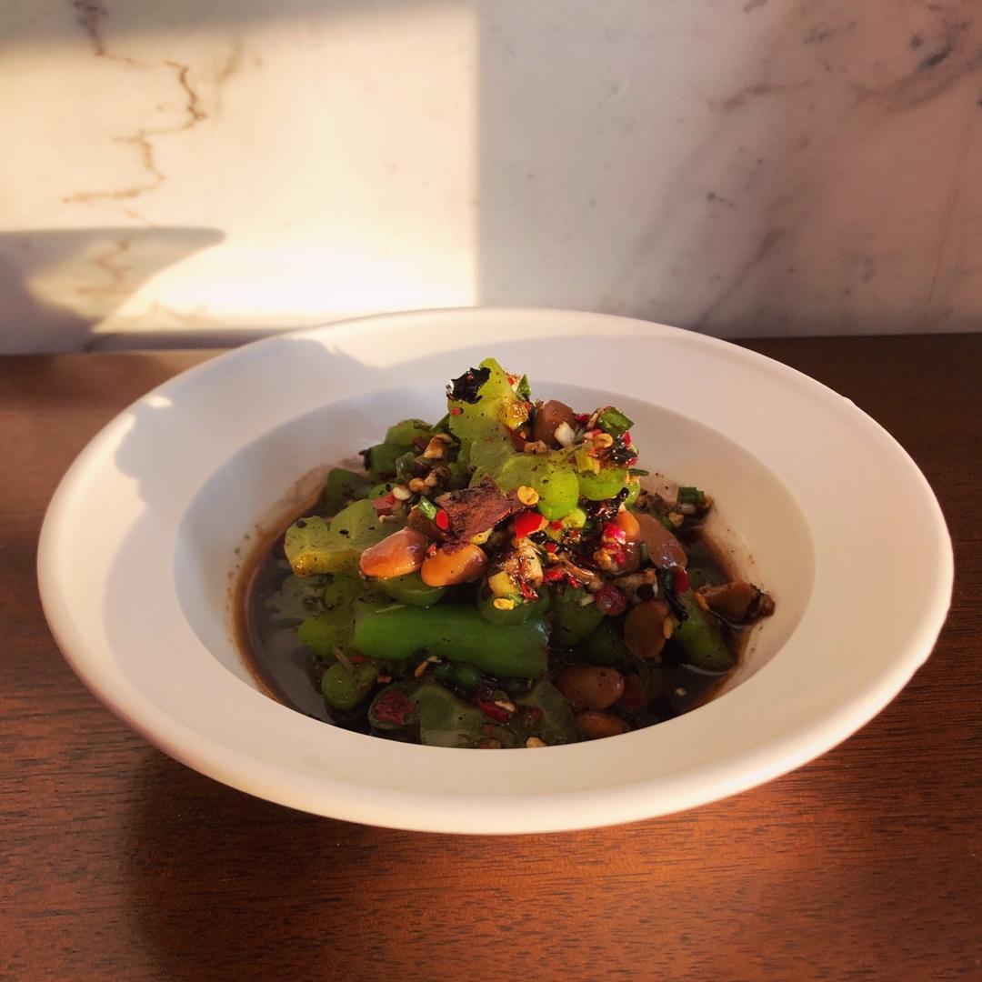 超级下饭的凉拌苦瓜