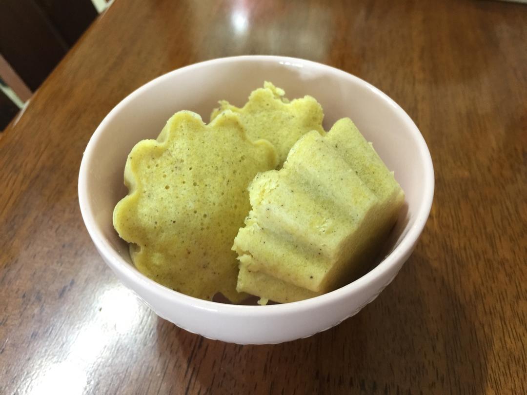 【宝宝点心】椰香玉米松饼&微波炉米糕（12M+）