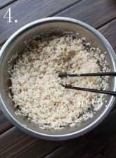 荷香糯米排骨的做法 步骤4