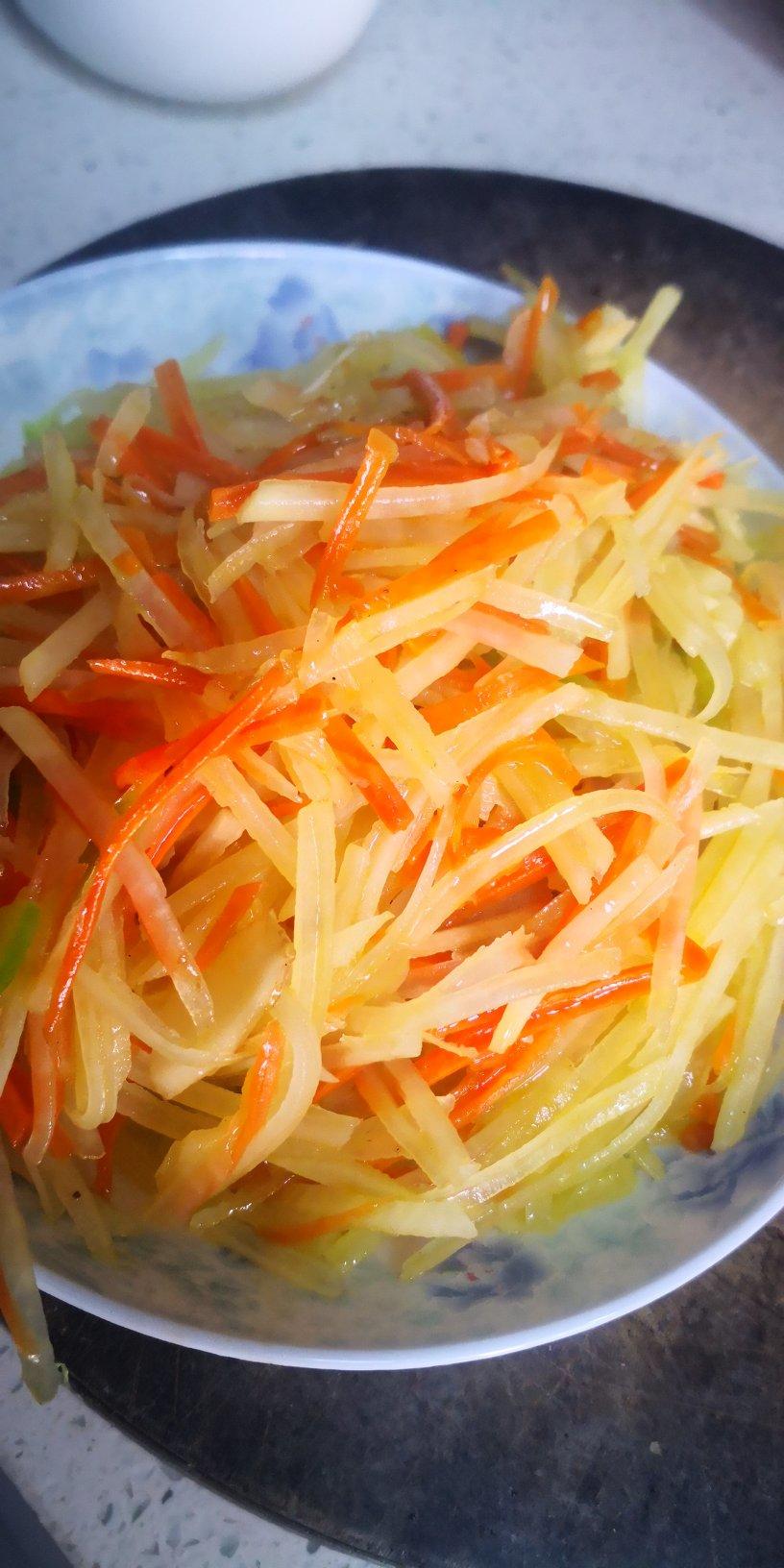 醋溜青椒土豆丝