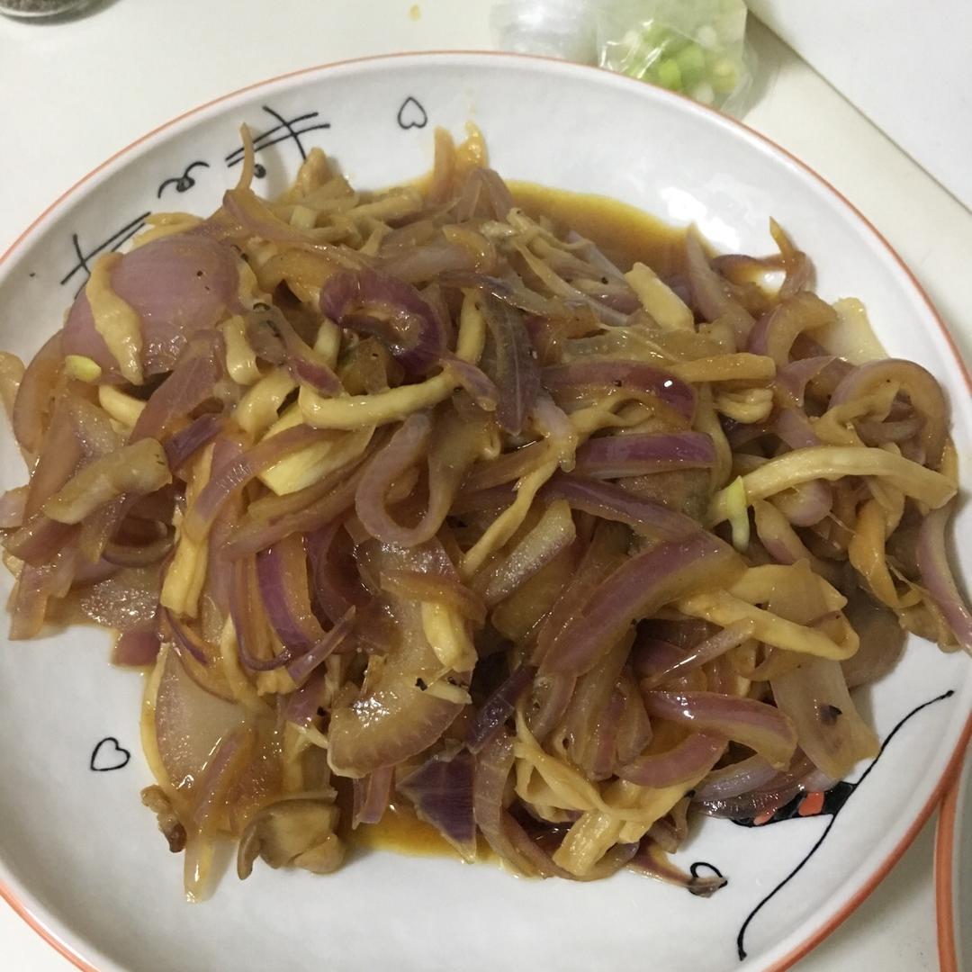 洋葱遇到杏鲍菇