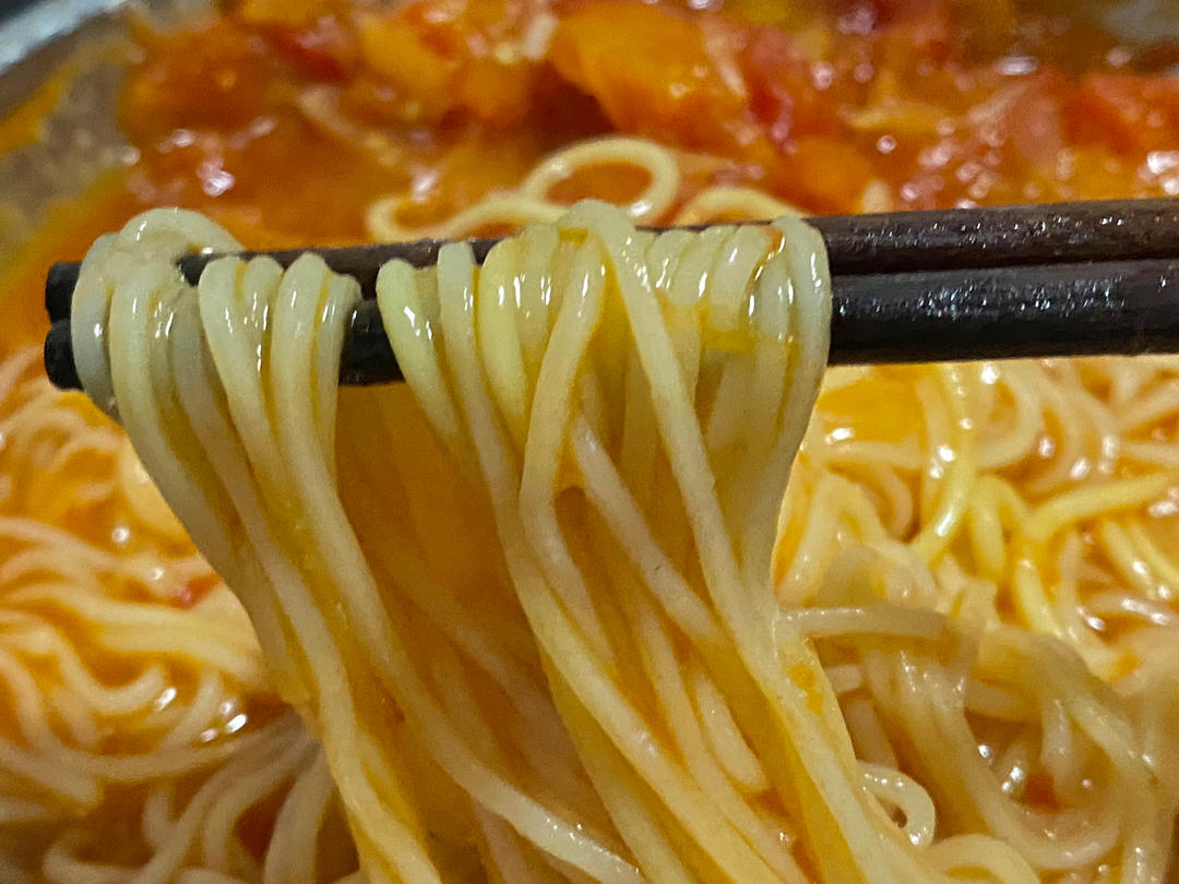 番茄浓汤面
