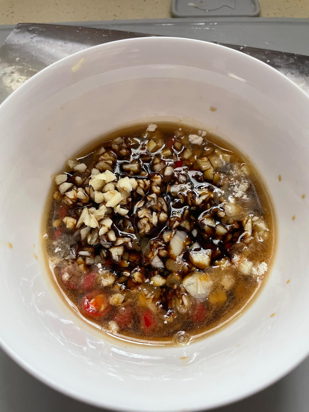 益母草乌鸡汤&蒸剁椒蒜蓉茄子【2月北鼎蒸炖锅食谱】