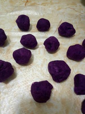 紫薯水晶粽〔绝望之兔〕的做法 步骤2