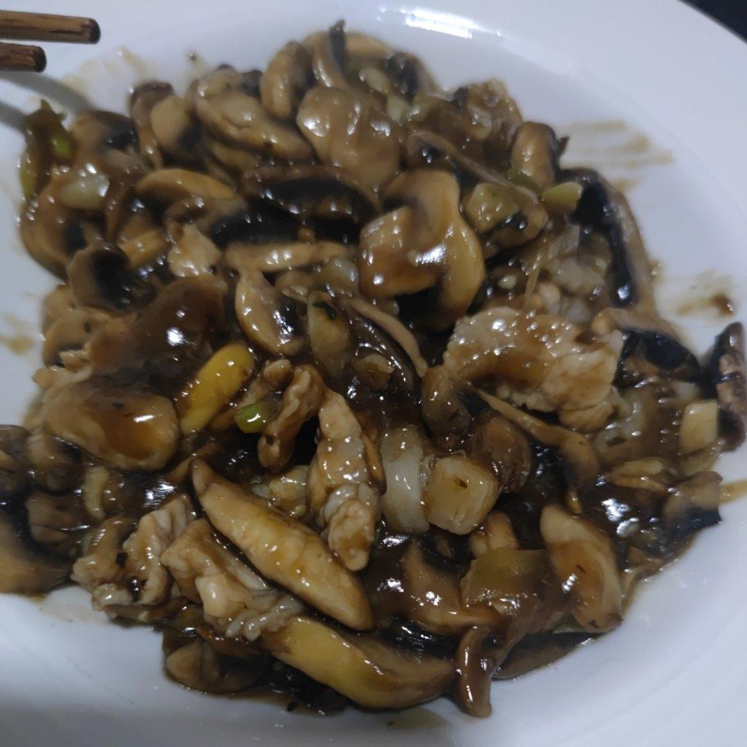 “鲜”美的简单快手菜——素炒鲜口蘑