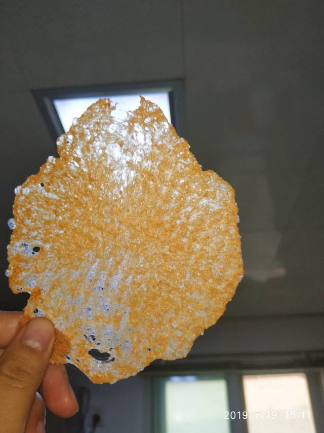 鲜的眉毛掉下来的自制虾片，老少皆宜，世界杯的磨牙小食(附有详细视屏)