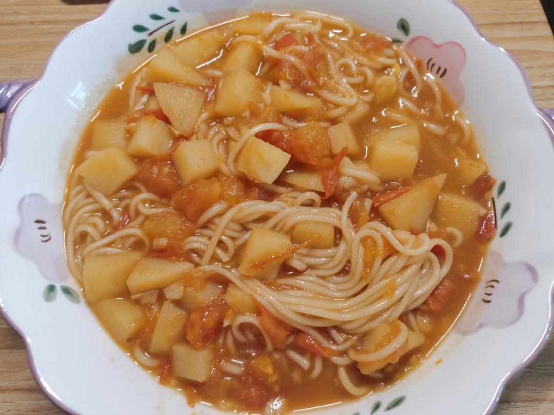 番茄土豆焖面 这个巨巨巨好吃！！