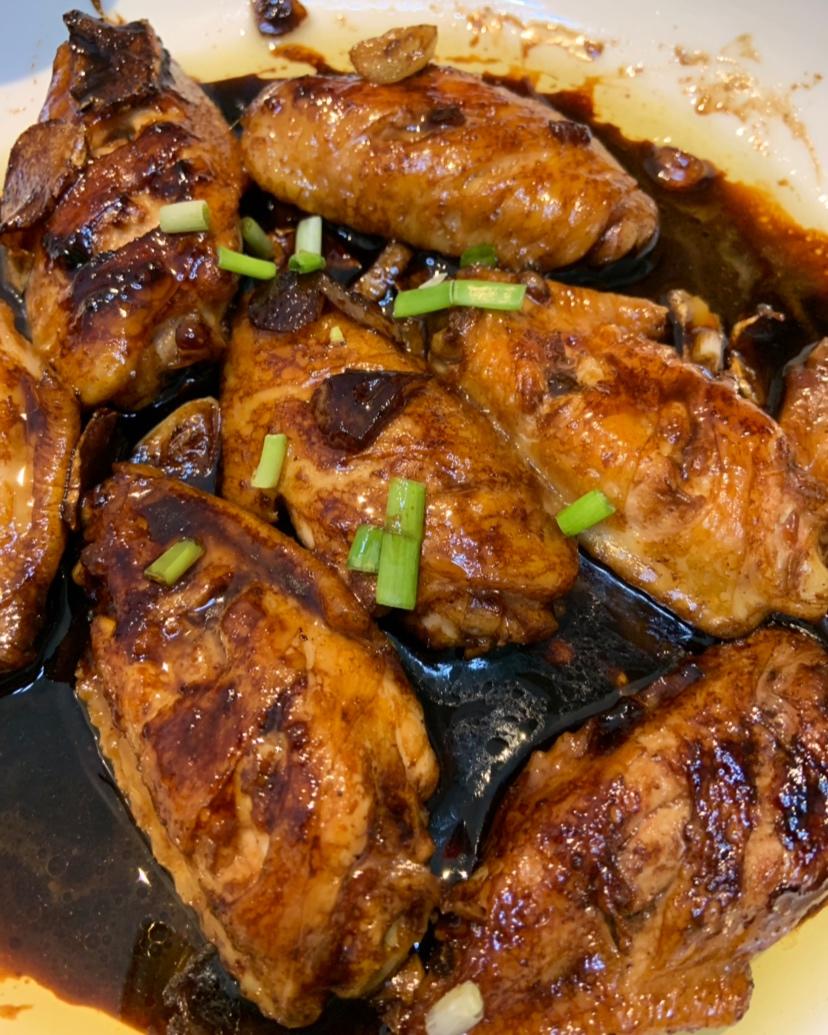 多吃两碗饭的【蜜汁鸡翅】