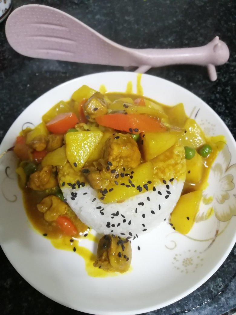 咖喱鸡肉饭