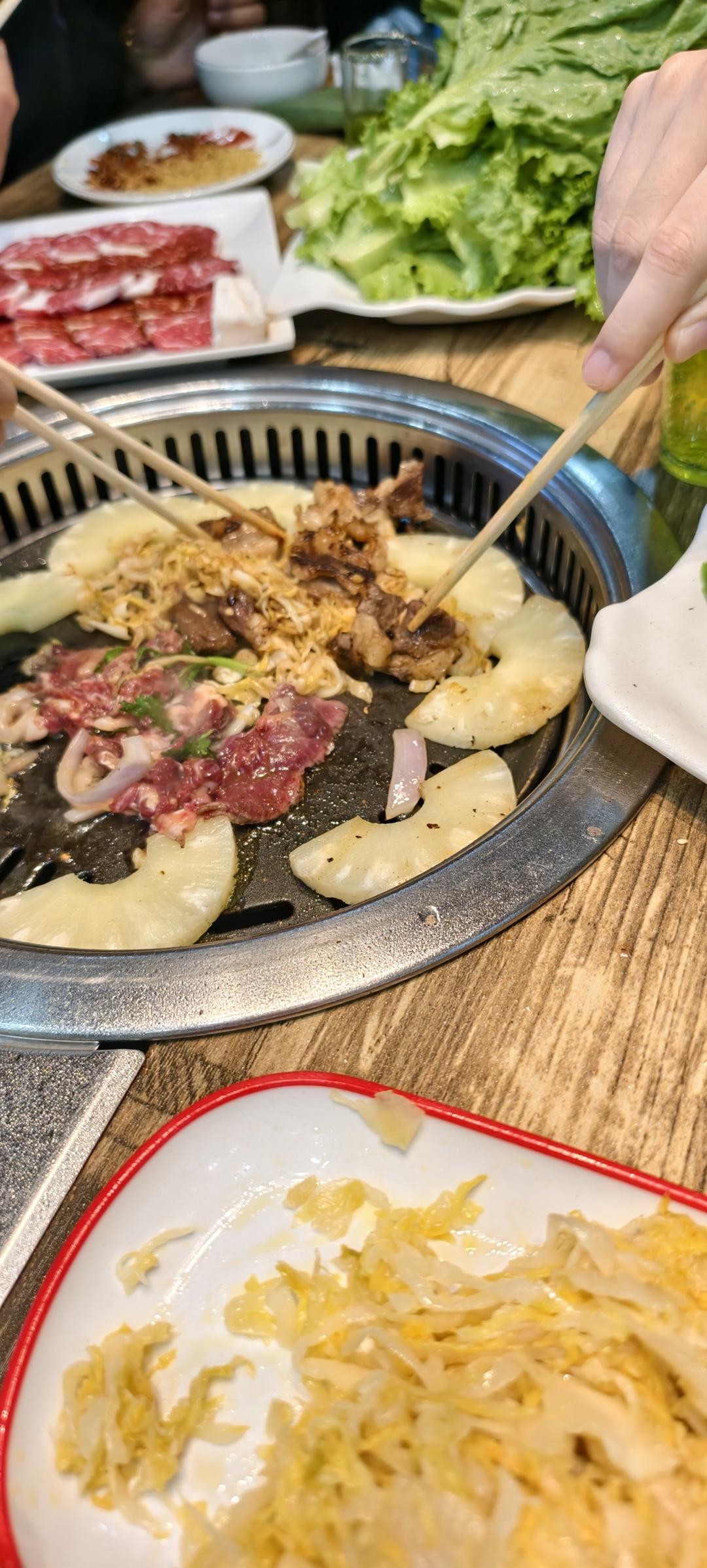 吃饱饱就开心心！