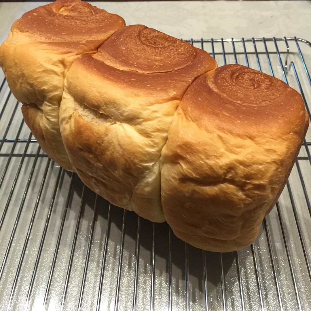 夺命软吐司(๑´ڡ`๑)超软拉丝极速方便的一次发酵吐司