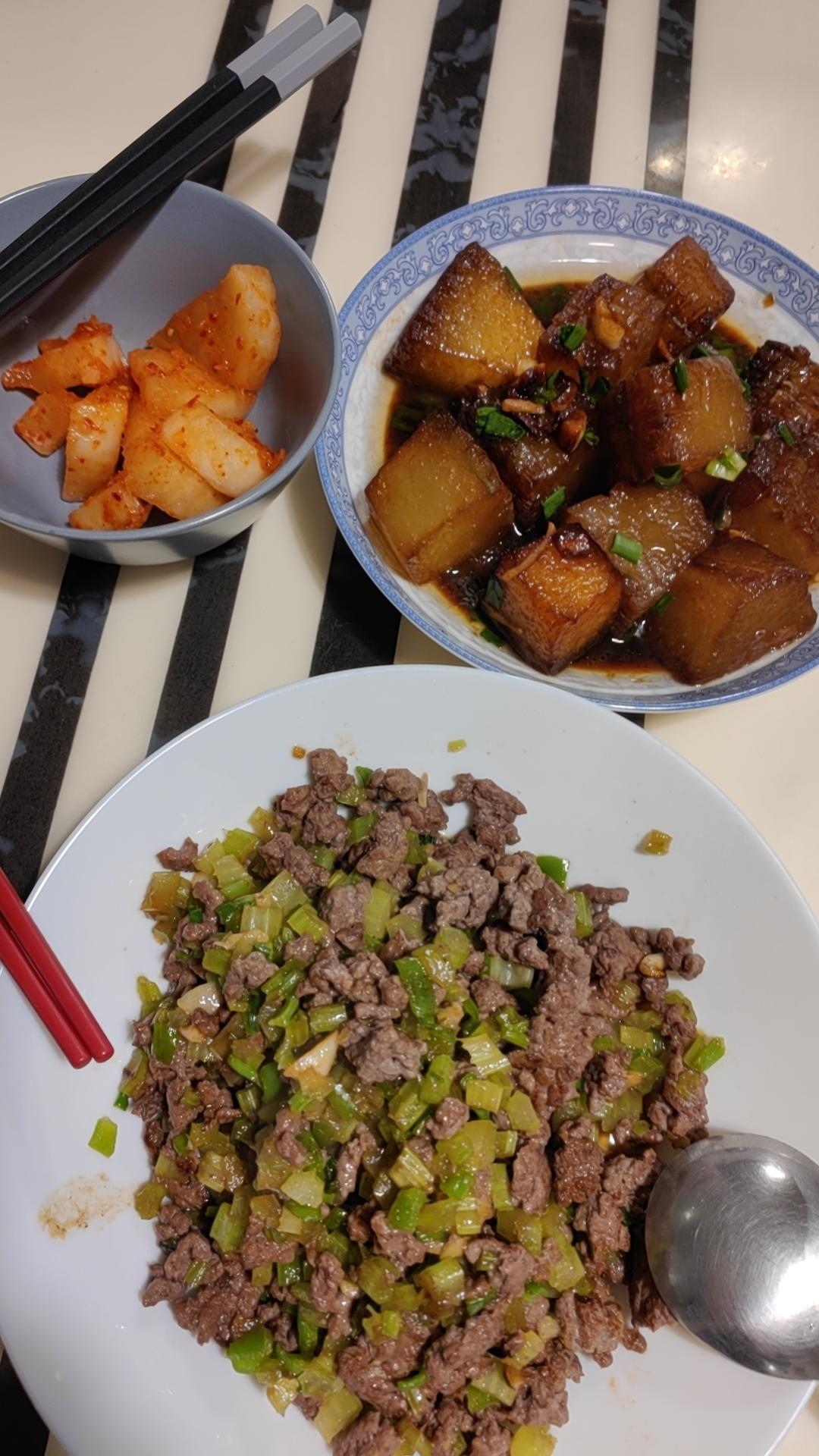 红烧冬瓜最完美做法，不加一滴水，瞬间秒杀红烧肉