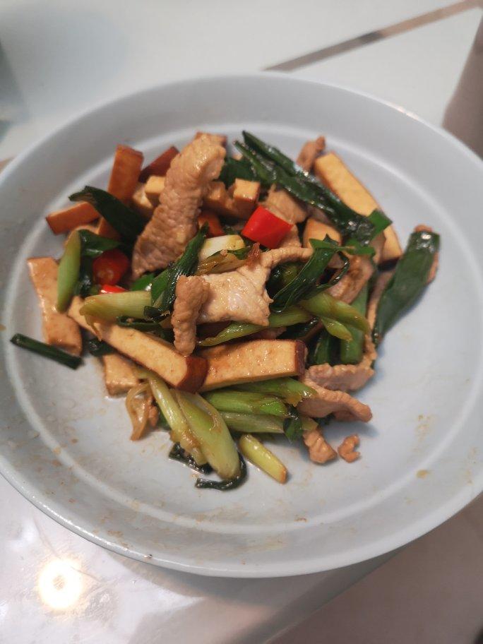 超级下饭菜蒜苗炒豆干