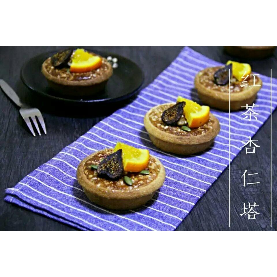 杏仁奶油草莓塔