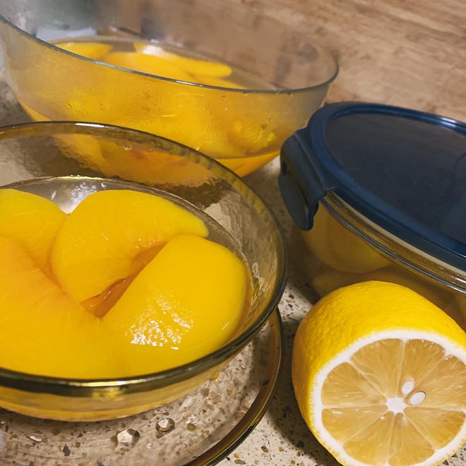 黄桃罐头 糖水黄桃的做法