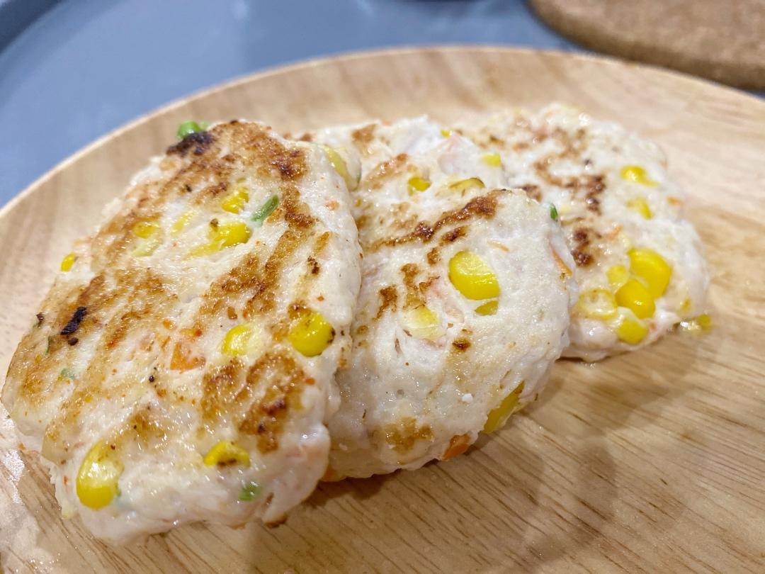 减肥餐：香煎鸡胸肉饼