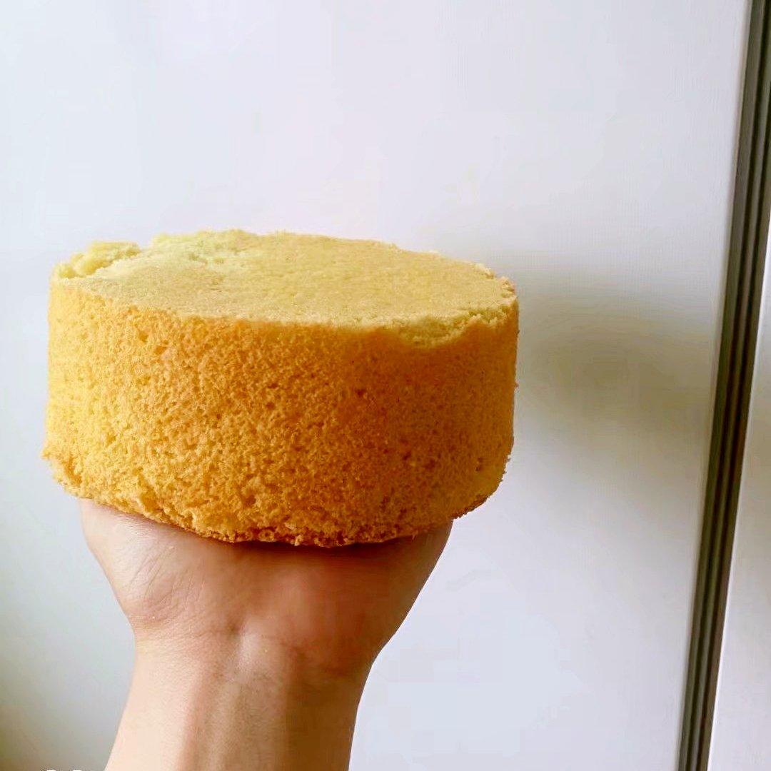 原味海绵纸杯蛋糕（非常适合裱花、盖糖皮的cupcake方子）