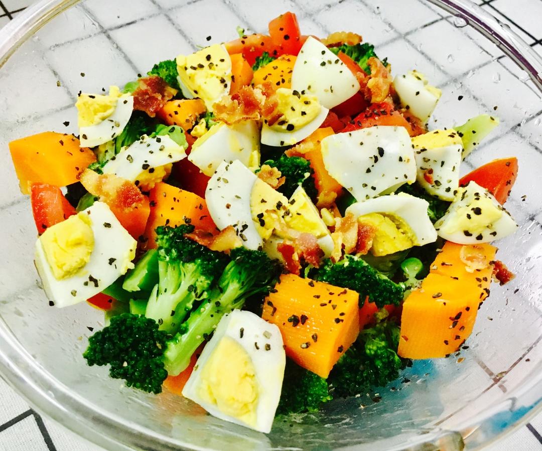 油醋汁苦苣沙拉