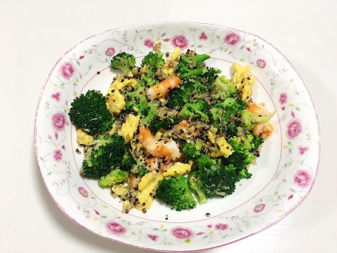 【虾仁蔬菜炒藜麦】营养早餐