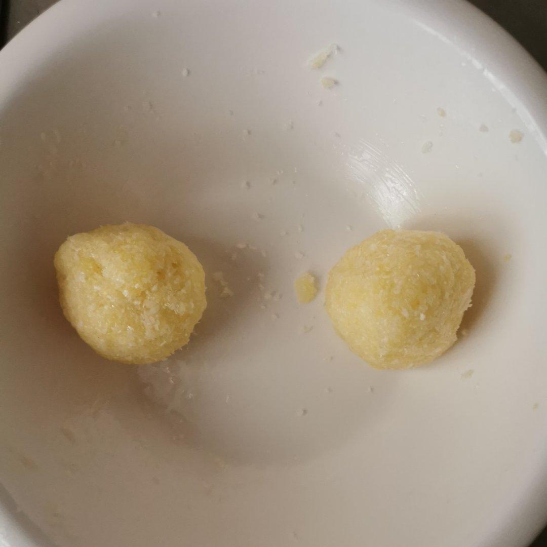 黄金椰蓉馅（附椰蓉酥、豆沙馅做法）