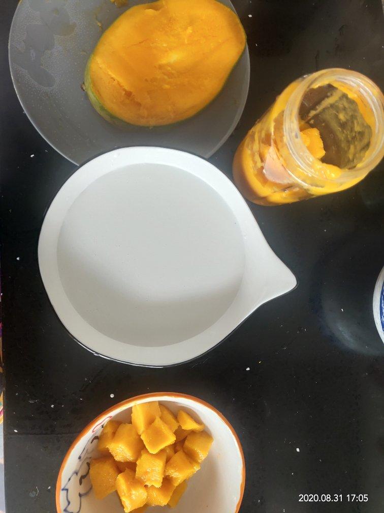 港式甜品——杨枝甘露(芒果西米露)附芒果花切法