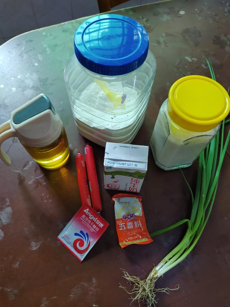 纯奶手撕吐司的做法 步骤1