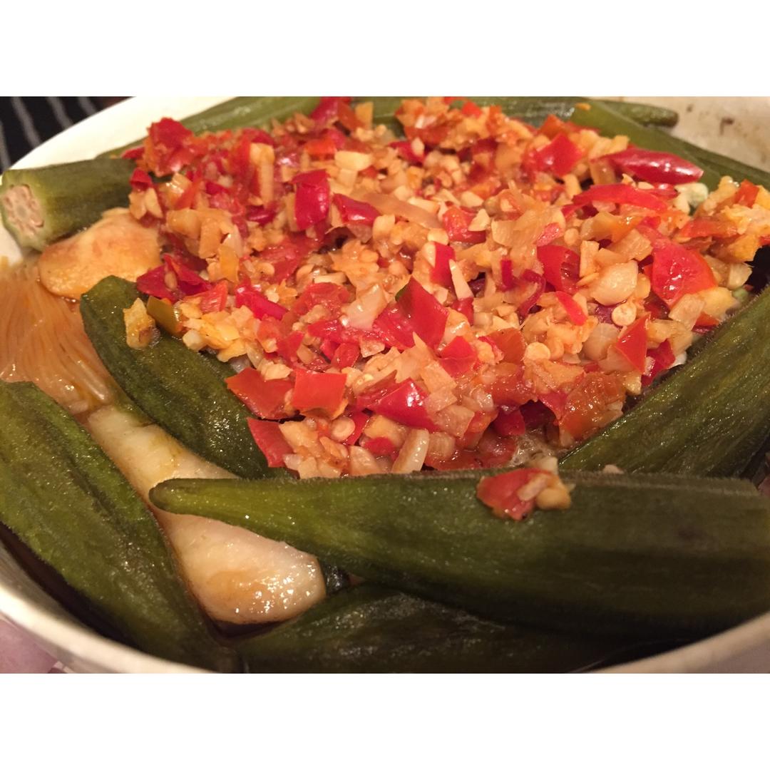 蒜茸蒸龙利鱼柳（勾氏私房菜）