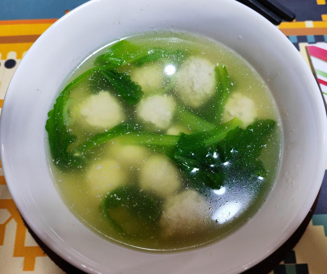 小白菜丸子汤