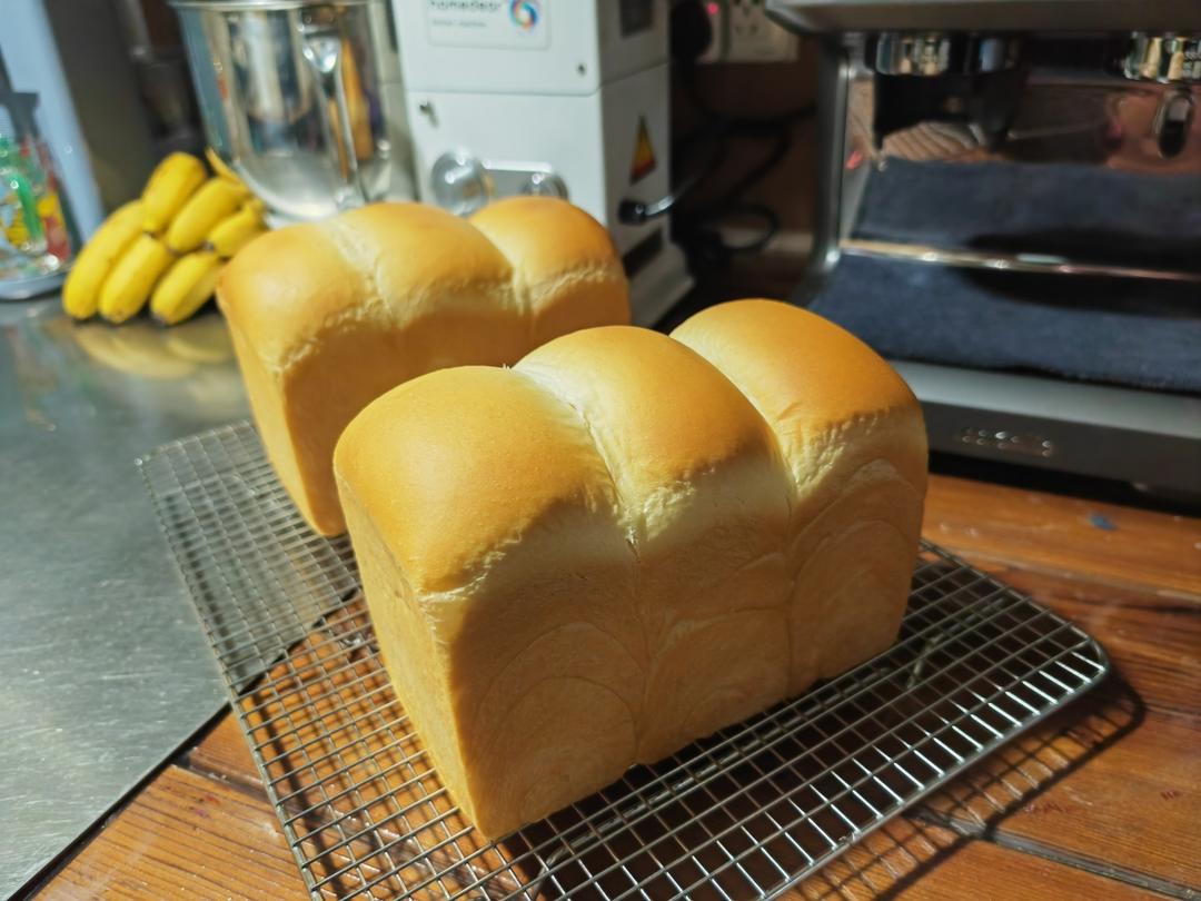 大名鼎鼎的吐司——妃娟100%中种北海道牛奶吐司