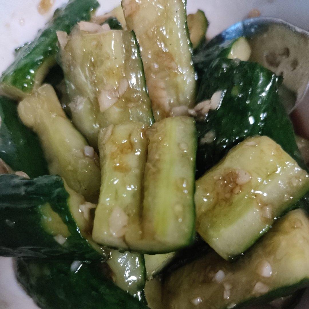 国民凉菜——拍黄瓜