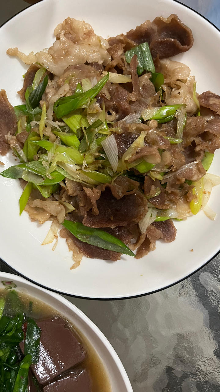 炒了20多年的葱爆羊肉