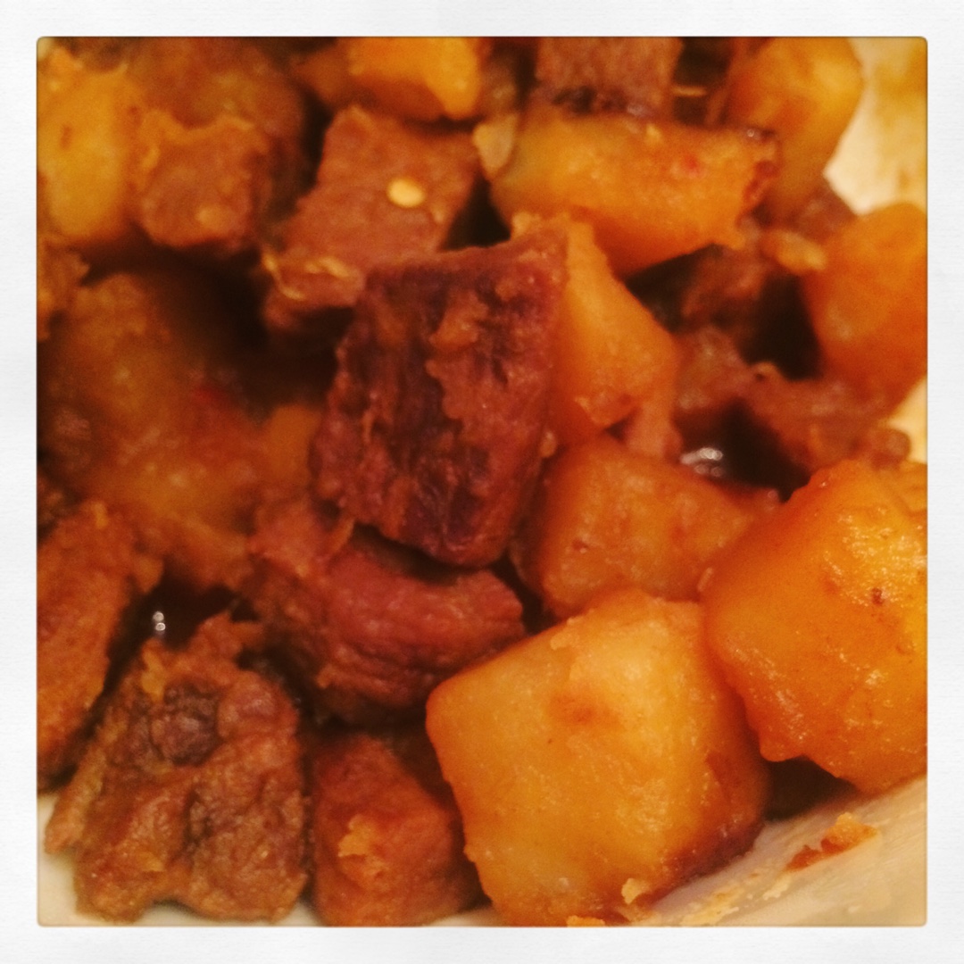 牛肉烧土豆