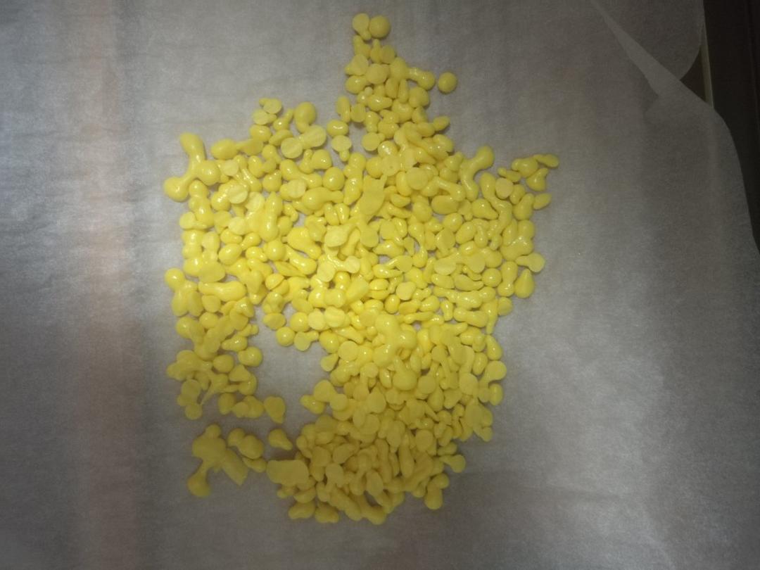 入口即化的无添加蛋黄溶豆