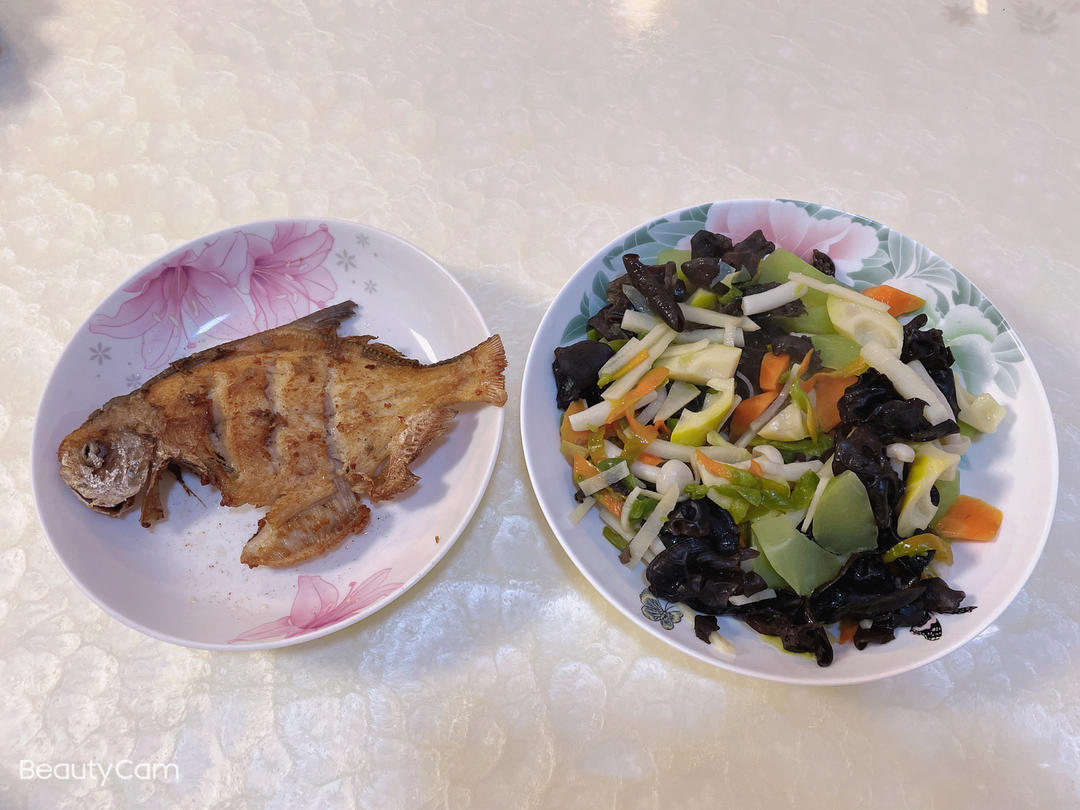 香煎鲳鱼