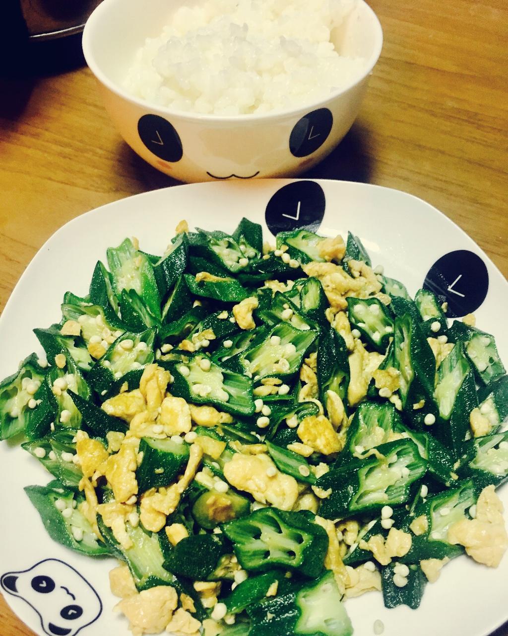 秋葵炒鸡蛋