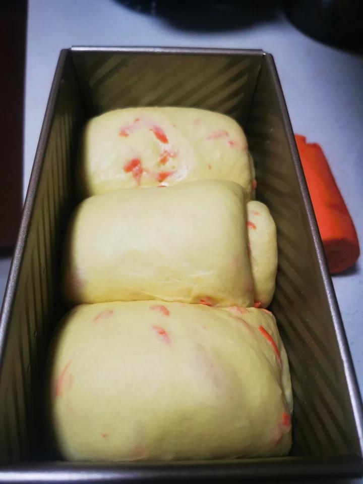 胡萝卜吐司