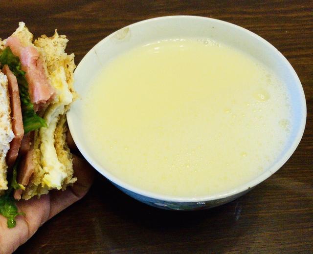 三明治🥪 豆浆