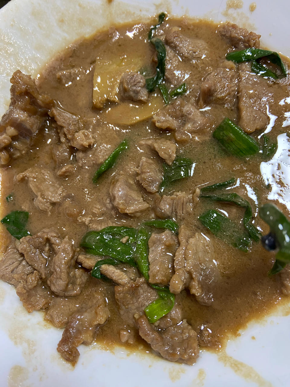 小孩也爱吃的家常大蒜叶炒牛肉【嫩】【快】【省】