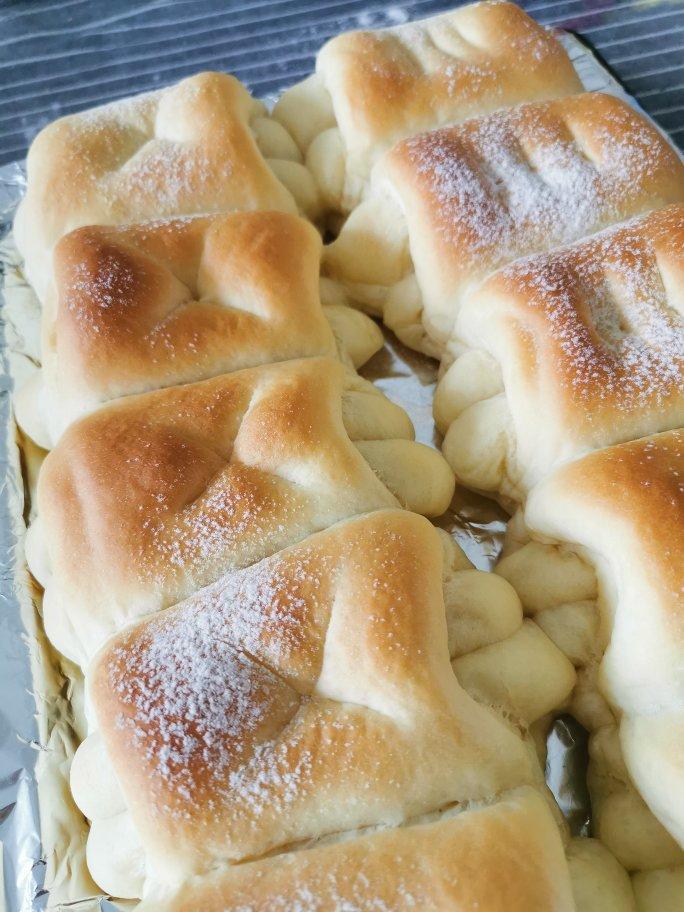 软到不知所措的牛奶卷