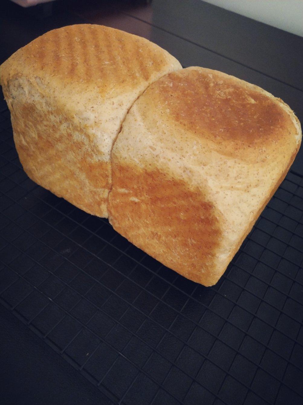 【健康烘培】超低卡黑全麦吐司