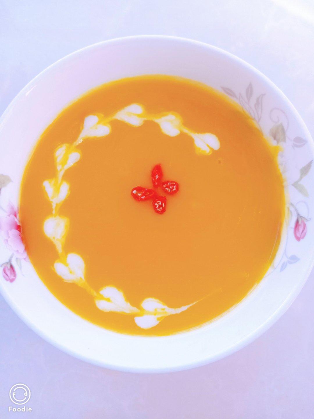 简单版奶油南瓜汤，有颜值又有营养