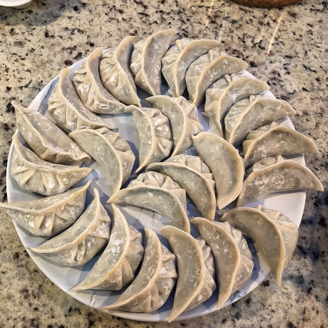 猪肉韭菜饺子