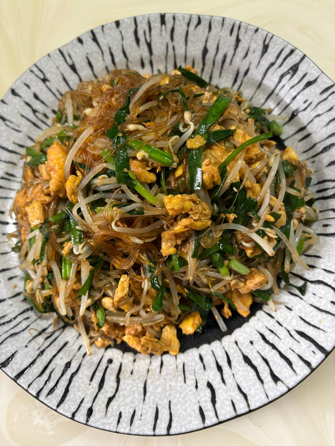 炒合菜（绿豆芽炒韭菜）