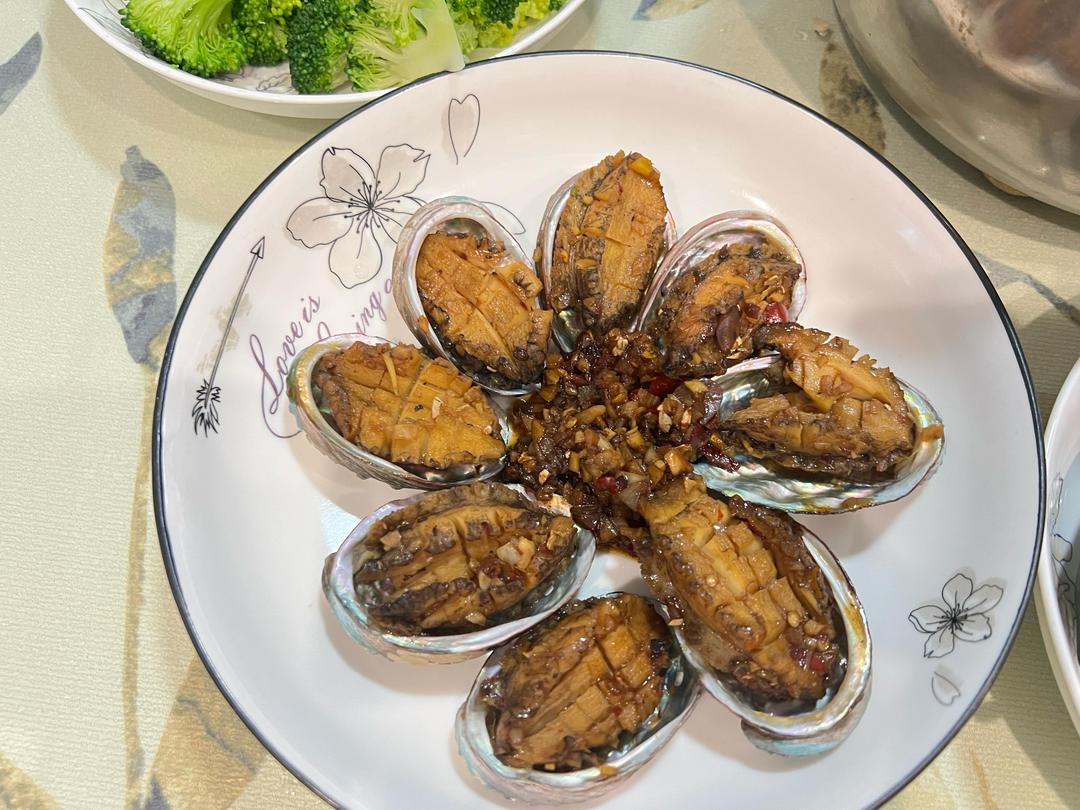 红烧鲍鱼