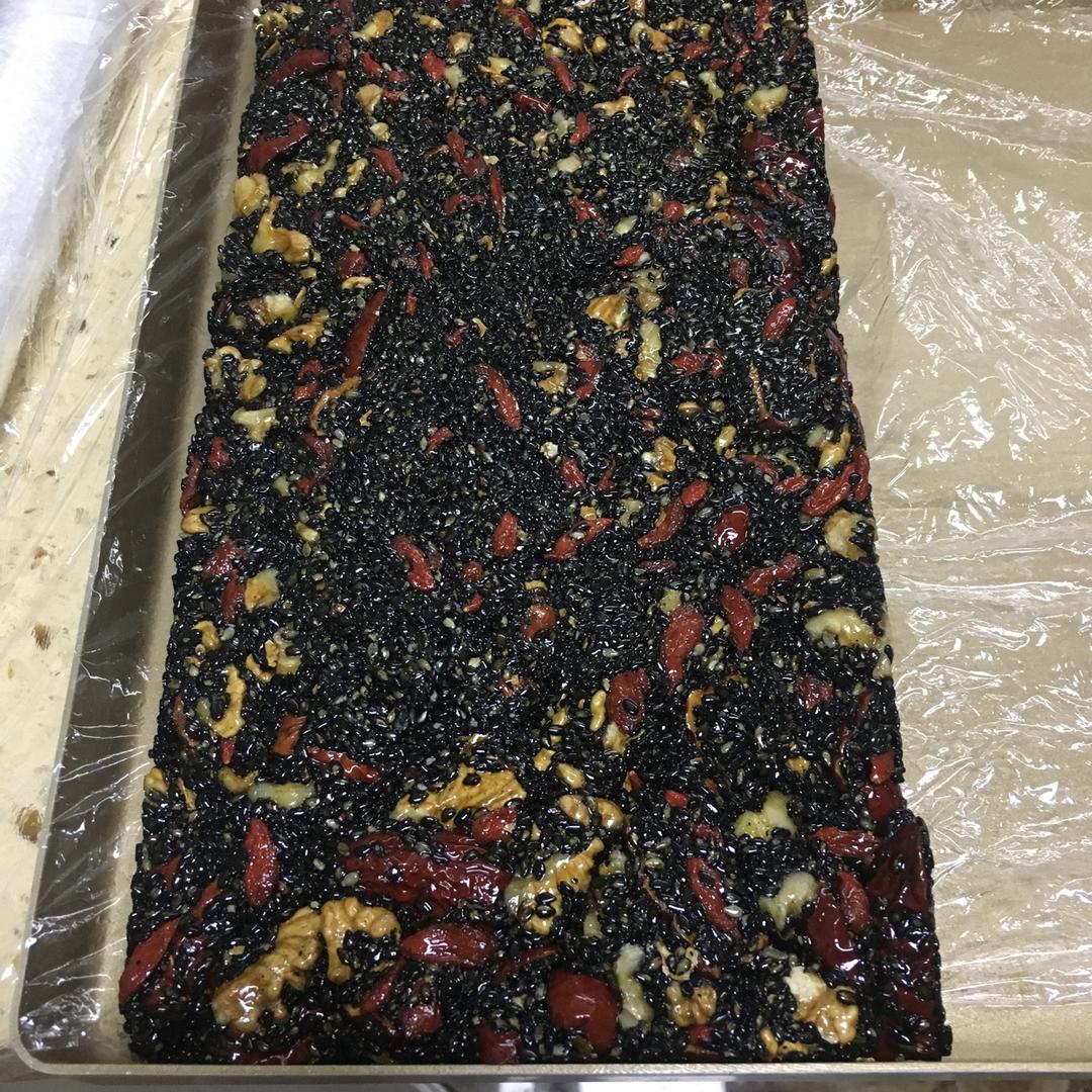 阿胶糕固元膏