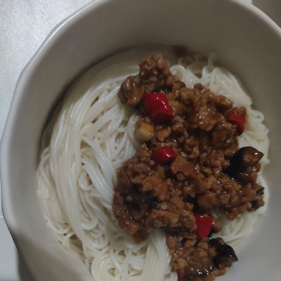 炸酱面