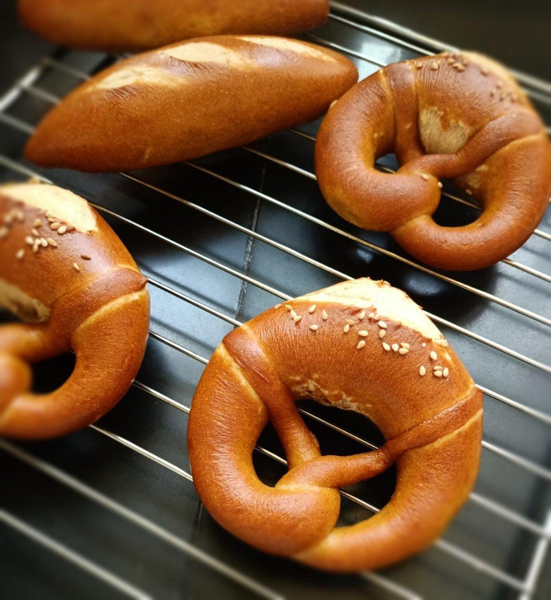 德国碱水面包/普雷节/中国结/绣球/红豆碱水棒/五股辫/六股辫/碱水球