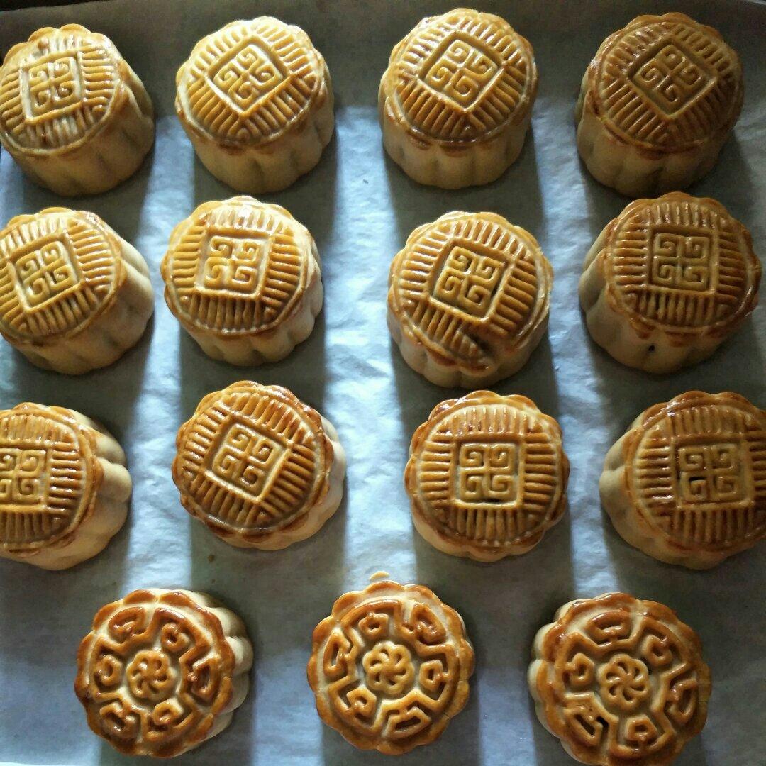 广式莲蓉蛋黄月饼 50克模