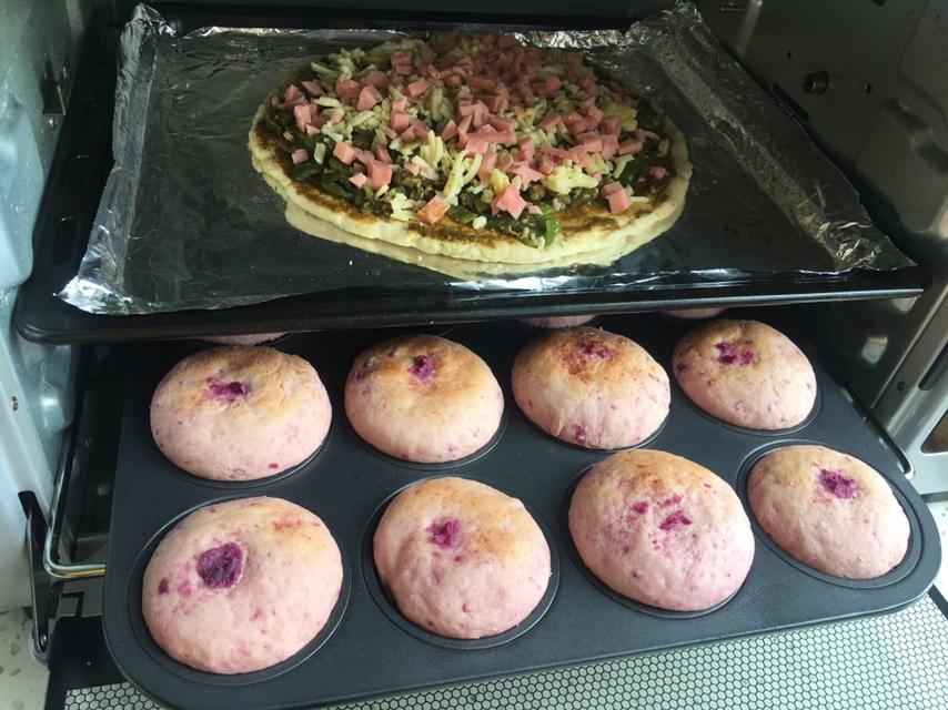 紫薯夹心面包的做法