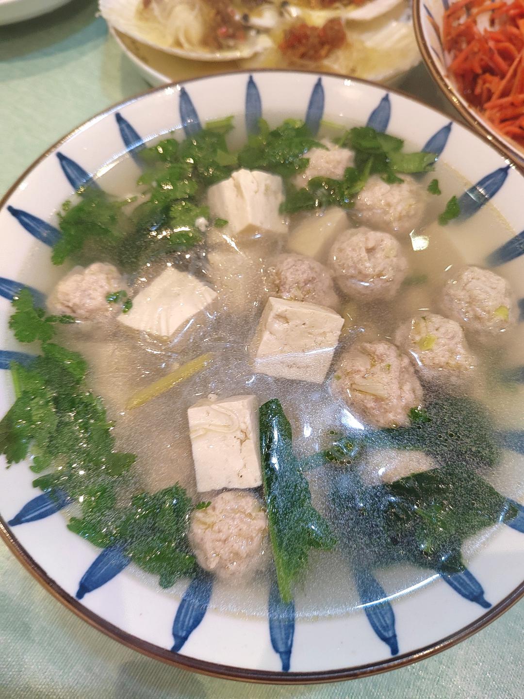 生汆丸子汤